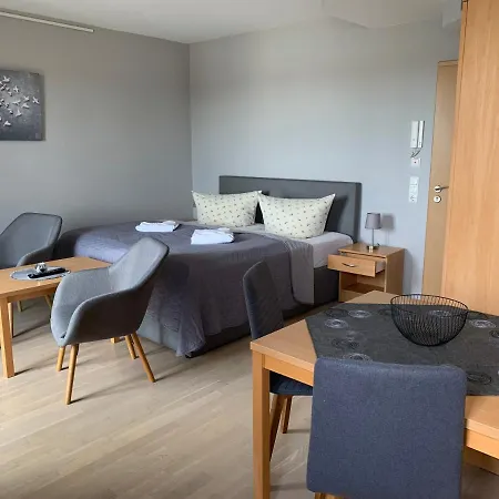 Aparthotel Einraumapartment Mit Seeblickbalkon *