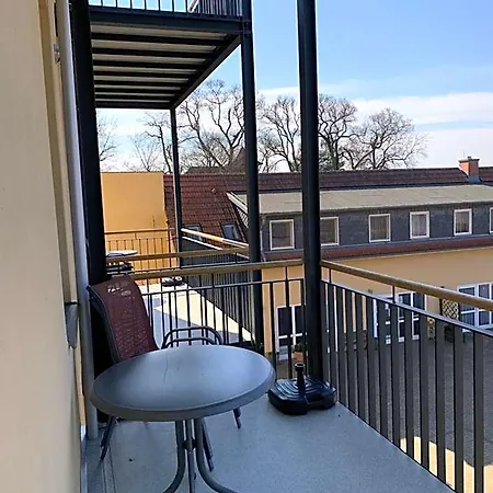 Einraumapartment Mit Seeblickbalkon Rheinsberg